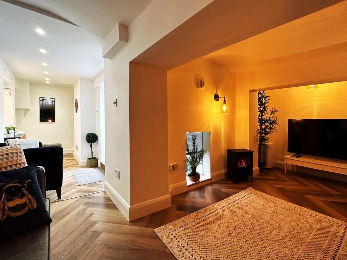 Liam Place Near Hyde Park - 1 Double Bed, 1 Sofa Bed, Spacious Apartment, Private Entrance London Exterior foto
